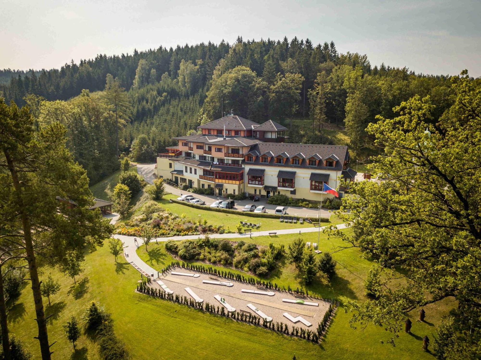 Hotel Studanka Rychnov nad Kneznou Exterior photo