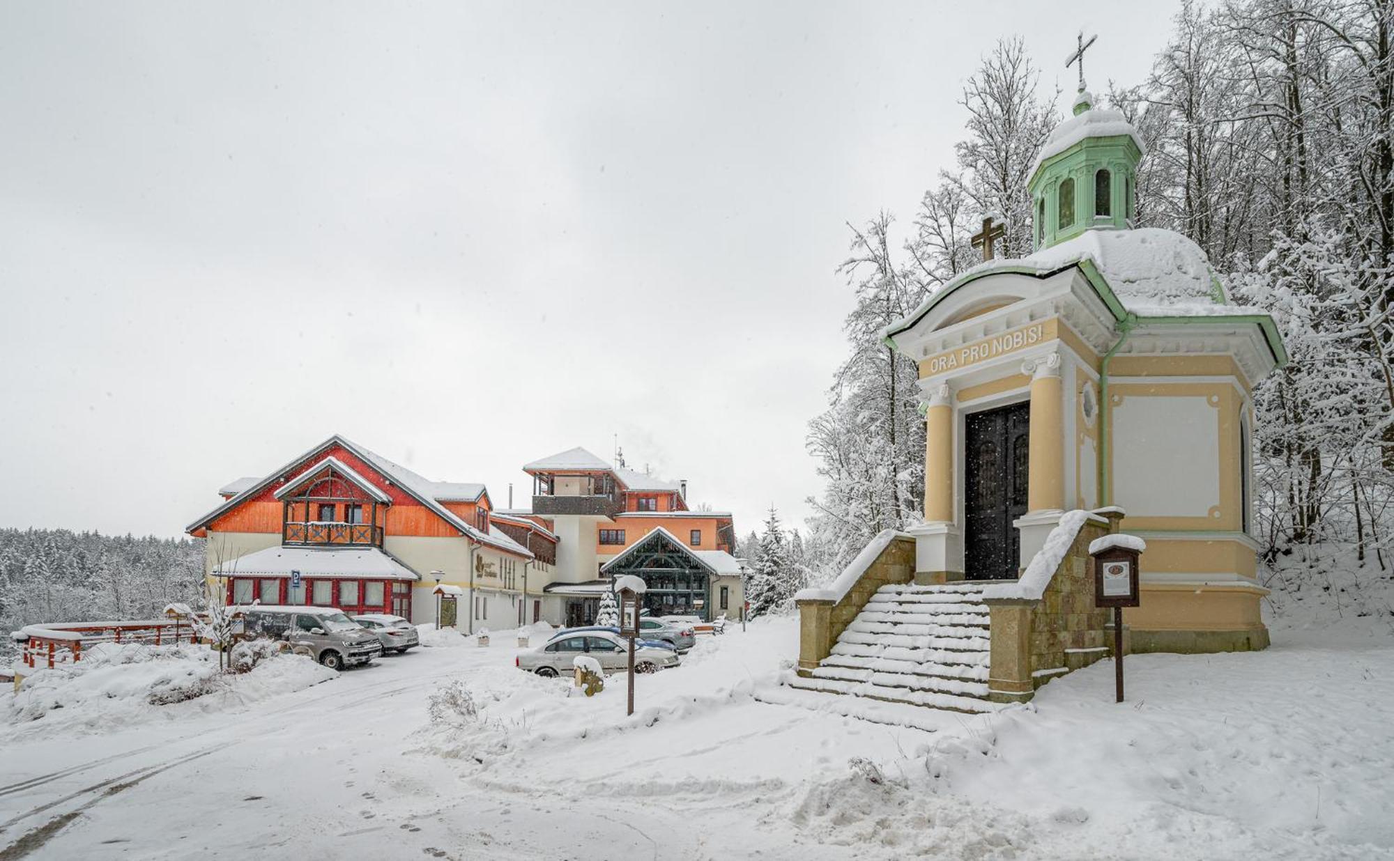 Hotel Studanka Rychnov nad Kneznou Exterior photo