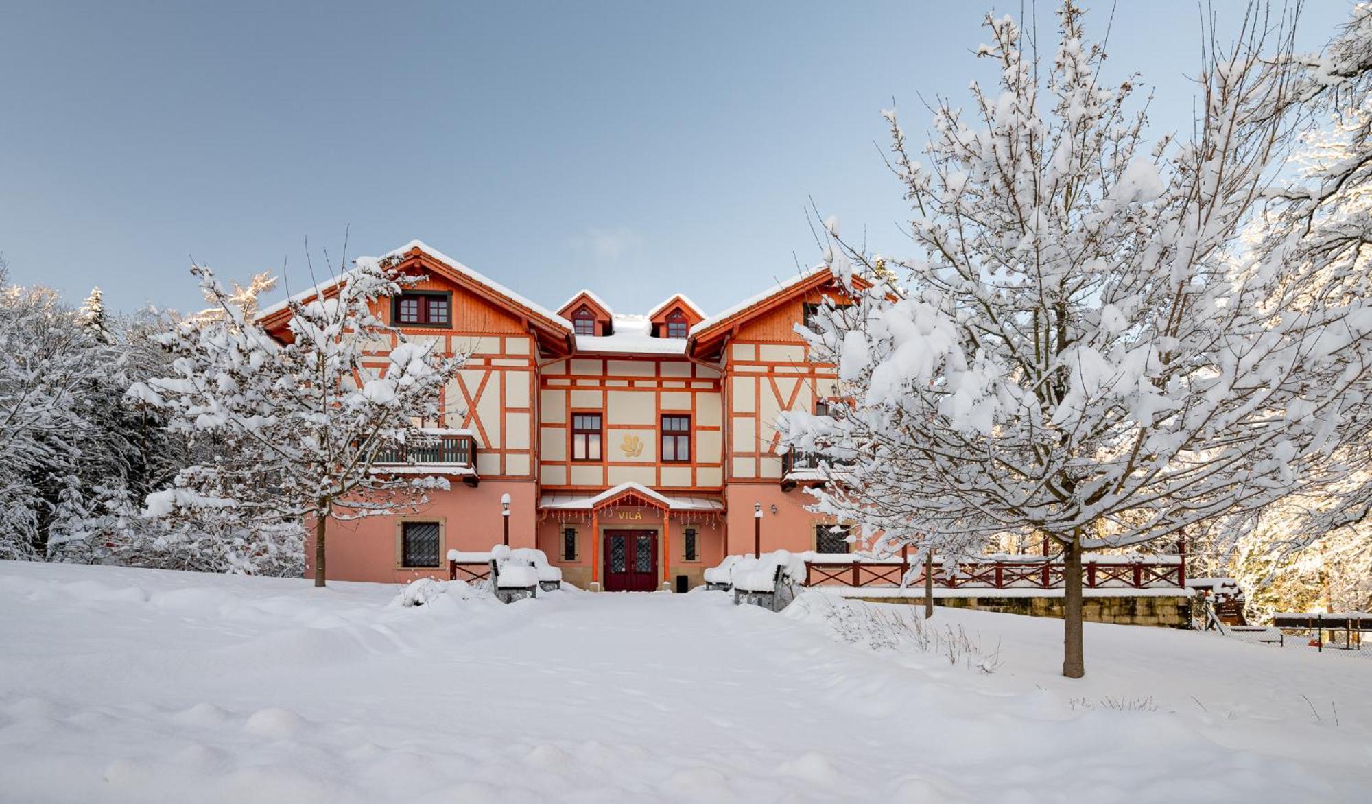 Hotel Studanka Rychnov nad Kneznou Exterior photo